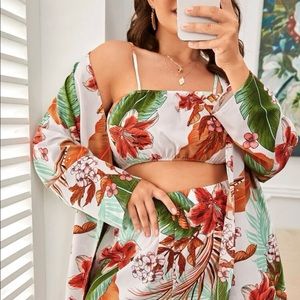 Plus 3 Piece Coord Set Crop Top, Shorts, Duster